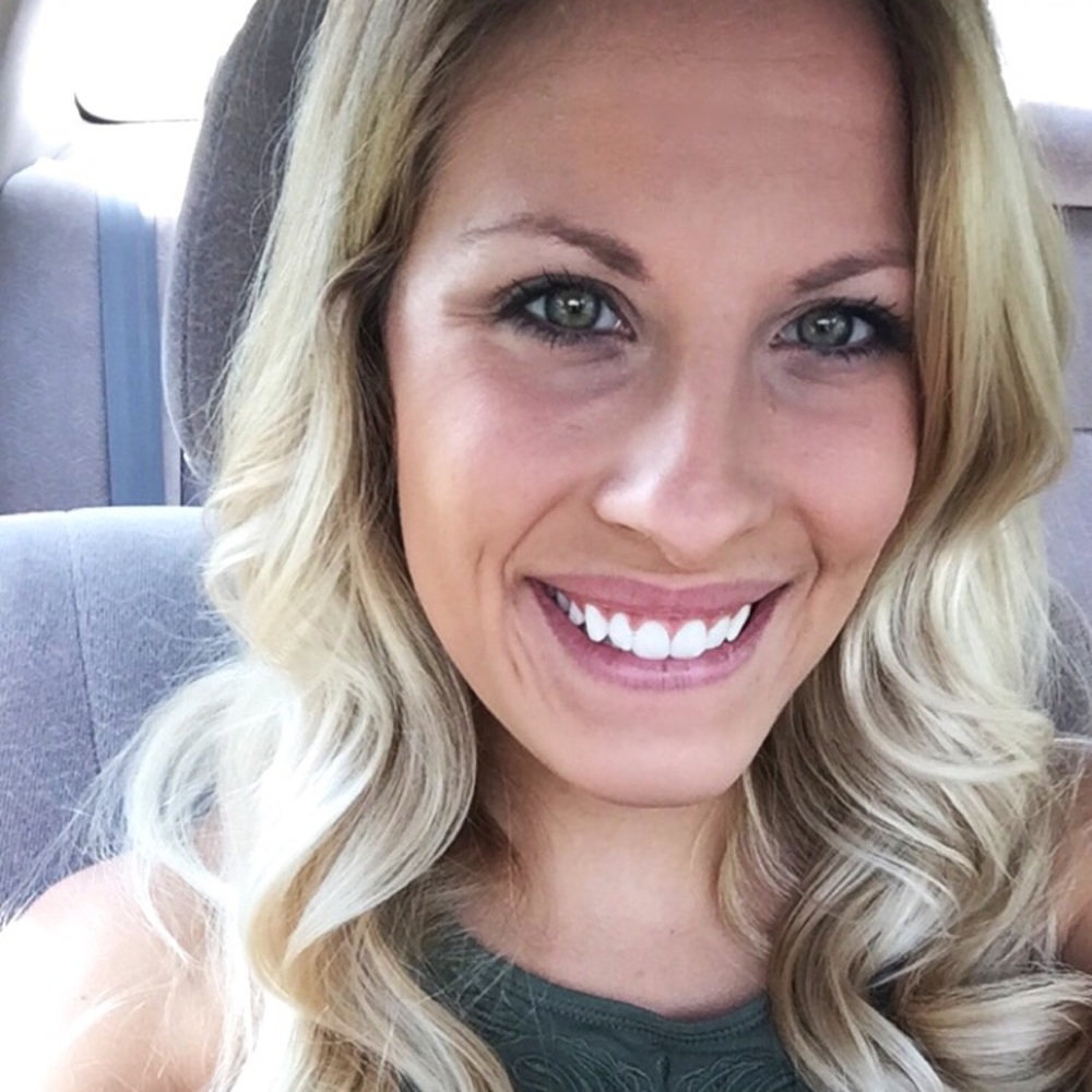 Meet your Posher, Melanie